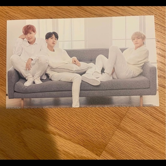 BTS Esquire Magazine Cover - Winter Edition - Picture 6 of 7